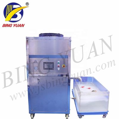 دستگاه یخ ساز تجاری خنک کننده آب R22A 96KW 15T